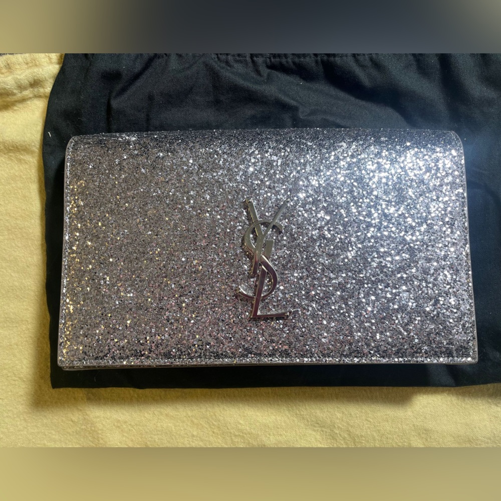 Ysl clutch